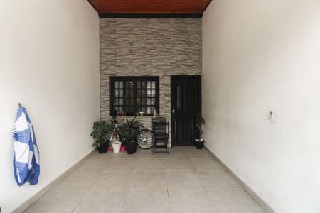 Casa à venda com 84m², 2 quartos e 1 vaga Casa à venda com 84m², 2 quartos e 1 vagaGaragem