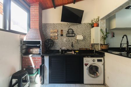 Casa à venda com 84m², 2 quartos e 1 vaga Casa à venda com 84m², 2 quartos e 1 vagaChurrasqueira