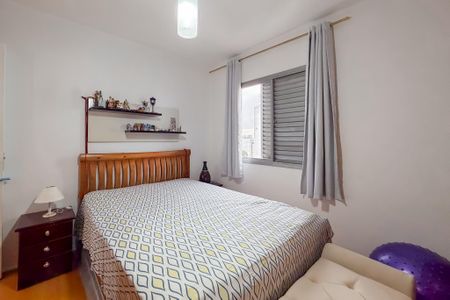 Apartamento à venda com 72m², 3 quartos e 1 vagaQuarto 2