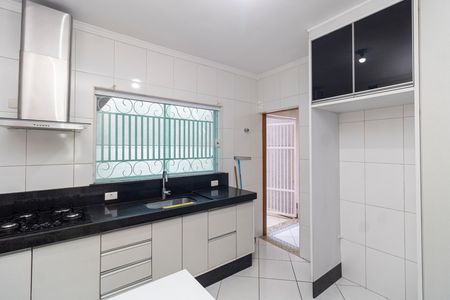 Casa à venda com 125m², 3 quartos e 2 vagasCozinha