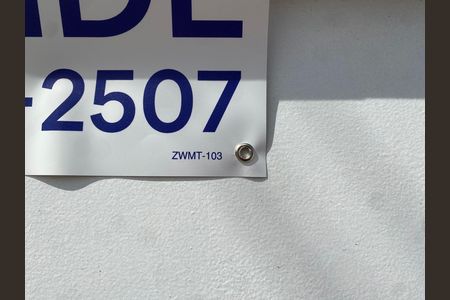 Casa à venda com 125m², 3 quartos e 2 vagasPlaquinha Cod ZWMT-103