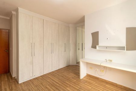 Casa à venda com 125m², 3 quartos e 2 vagasSuíte 3