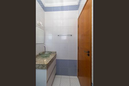 Casa à venda com 125m², 3 quartos e 2 vagasBanheiro da Suíte 1