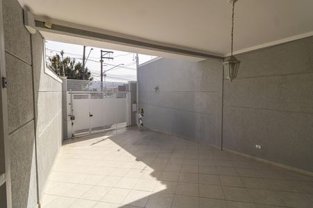 Casa à venda com 125m², 3 quartos e 2 vagasGaragem