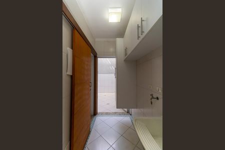 Casa à venda com 125m², 3 quartos e 2 vagasÁrea de Serviço