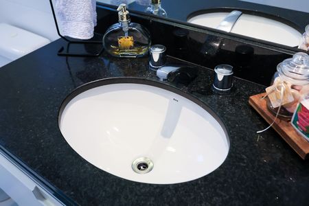 Apartamento à venda com 78m², 2 quartos e 2 vagas Apartamento à venda com 78m², 2 quartos e 2 vagasBanheiro