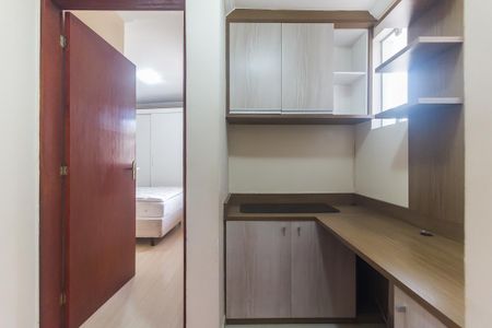 Casa para alugar com 90m², 2 quartos e 1 vagaEscritório
