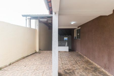 Casa para alugar com 90m², 2 quartos e 1 vagaQuintal