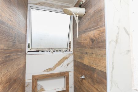 Apartamento para alugar com 46m², 2 quartos e 1 vaga Apartamento para alugar com 46m², 2 quartos e 1 vagaBanheiro - Chuveiro