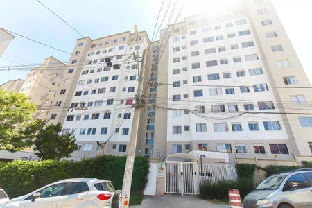 Apartamento para alugar com 46m², 2 quartos e 1 vaga Apartamento para alugar com 46m², 2 quartos e 1 vagaFachada