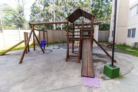 Apartamento para alugar com 46m², 2 quartos e 1 vaga Apartamento para alugar com 46m², 2 quartos e 1 vagaÁrea comum - Playground