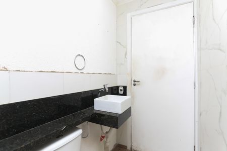 Apartamento para alugar com 46m², 2 quartos e 1 vaga Apartamento para alugar com 46m², 2 quartos e 1 vagaBanheiro