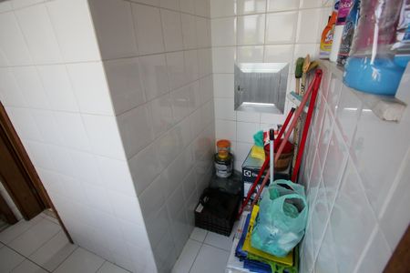 Apartamento à venda com 92m², 3 quartos e 1 vagaÁrea de Serviço