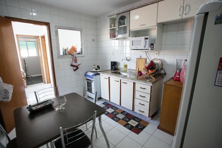 Apartamento à venda com 92m², 3 quartos e 1 vagaCozinha