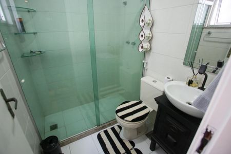 Apartamento à venda com 92m², 3 quartos e 1 vagaBanheiro Social
