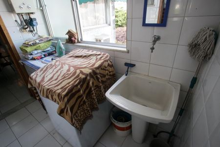 Apartamento à venda com 92m², 3 quartos e 1 vagaÁrea de Serviço