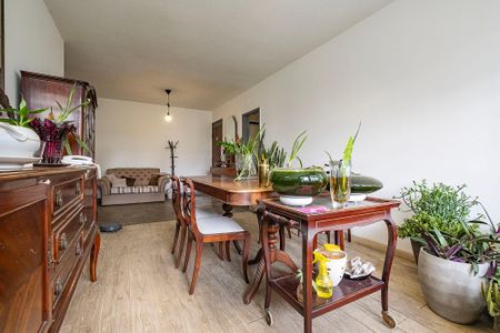 Apartamento à venda com 108m², 3 quartos e 1 vaga Apartamento à venda com 108m², 3 quartos e 1 vagaSala