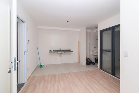Studio para alugar com 28m², 1 quarto e sem vagaSala/Quarto