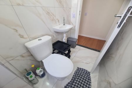 Apartamento para alugar com 42m², 2 quartos e sem vagaBanheiro