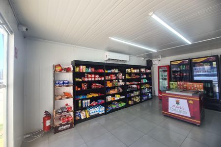 Apartamento para alugar com 42m², 2 quartos e sem vagaMini Market