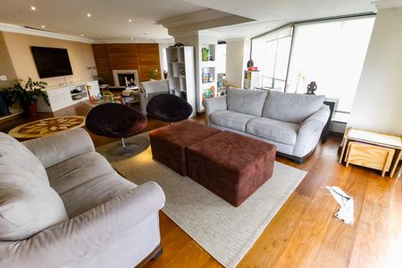 Apartamento à venda com 285m², 4 quartos e 4 vagasSala 1