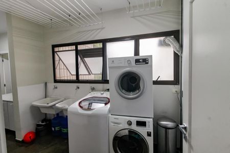 Apartamento à venda com 285m², 4 quartos e 4 vagasÁrea de Serviço