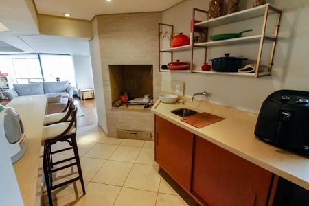 Apartamento à venda com 285m², 4 quartos e 4 vagasÁrea gourmet