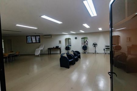 Apartamento à venda com 285m², 4 quartos e 4 vagasSalão de Beleza