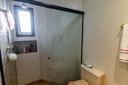 Apartamento à venda com 285m², 4 quartos e 4 vagasBanheiro da Suíte 3