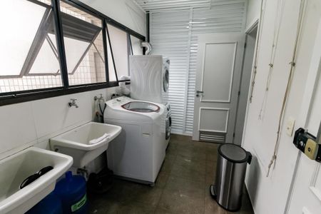 Apartamento à venda com 285m², 4 quartos e 4 vagasÁrea de Serviço