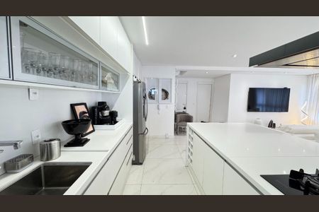 Apartamento à venda com 131m², 3 quartos e 2 vagas