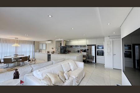 Apartamento à venda com 3 quartos, 131m² em Campo Belo, São Paulo