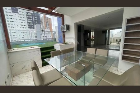 Apartamento à venda com 3 quartos, 213m² em Savassi, Belo Horizonte