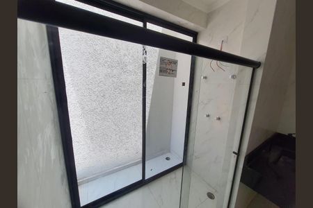 Casa à venda com 170m², 3 quartos e 2 vagas