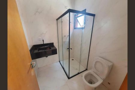 Casa à venda com 170m², 3 quartos e 2 vagas