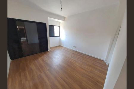 Casa à venda com 170m², 3 quartos e 2 vagas