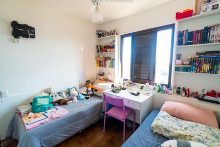 Apartamento à venda com 86m², 3 quartos e 2 vagasQuarto 2