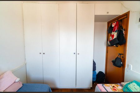 Apartamento à venda com 86m², 3 quartos e 2 vagasQuarto 2