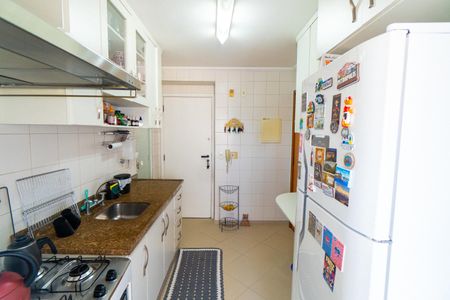 Apartamento à venda com 86m², 3 quartos e 2 vagasCozinha