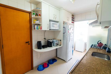 Apartamento à venda com 86m², 3 quartos e 2 vagasCozinha