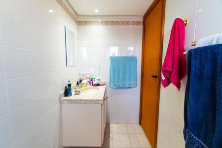 Apartamento à venda com 86m², 3 quartos e 2 vagasBanheiro da Suíte