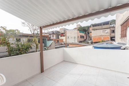 Casa para alugar com 90m², 2 quartos e 1 vagaÁrea de serviço 