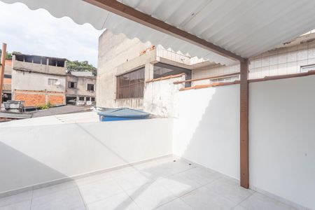 Casa para alugar com 90m², 2 quartos e 1 vagaÁrea de serviço 