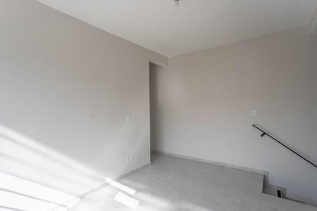 Casa para alugar com 90m², 2 quartos e 1 vagaSala 
