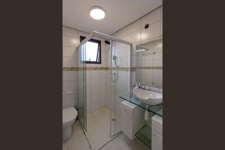 Apartamento para alugar com 96m², 3 quartos e 2 vagasBanheiro do Quarto 3 suíte