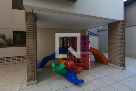 Apartamento para alugar com 96m², 3 quartos e 2 vagas Apartamento para alugar com 96m², 3 quartos e 2 vagasÁrea comum - Playground