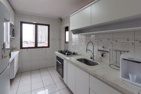Apartamento para alugar com 96m², 3 quartos e 2 vagasCozinha
