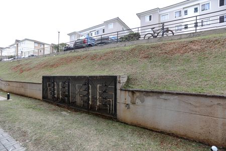 Apartamento para alugar com 47m², 2 quartos e 1 vagaVista - Sala