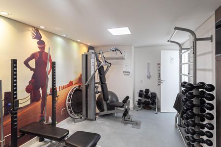 Apartamento à venda com 122m², 4 quartos e 3 vagasÁrea comum - Academia