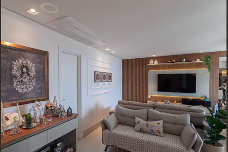 Apartamento à venda com 122m², 4 quartos e 3 vagasSala